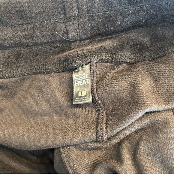 32 Degrees Heat Black Velour 2-Piece Outfit, Size Medium Top, Large Jogger Pants - Picture 14 of 14